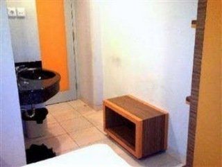 One Thamrin Hotel