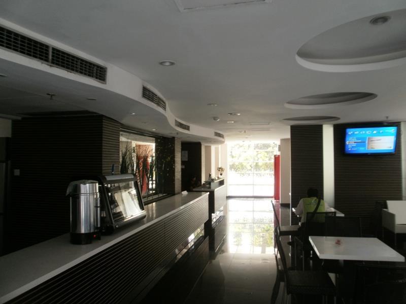 One Thamrin Hotel 2*