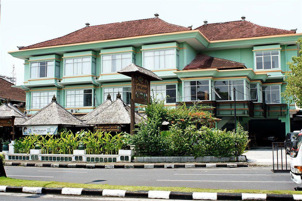 One Thamrin Hotel